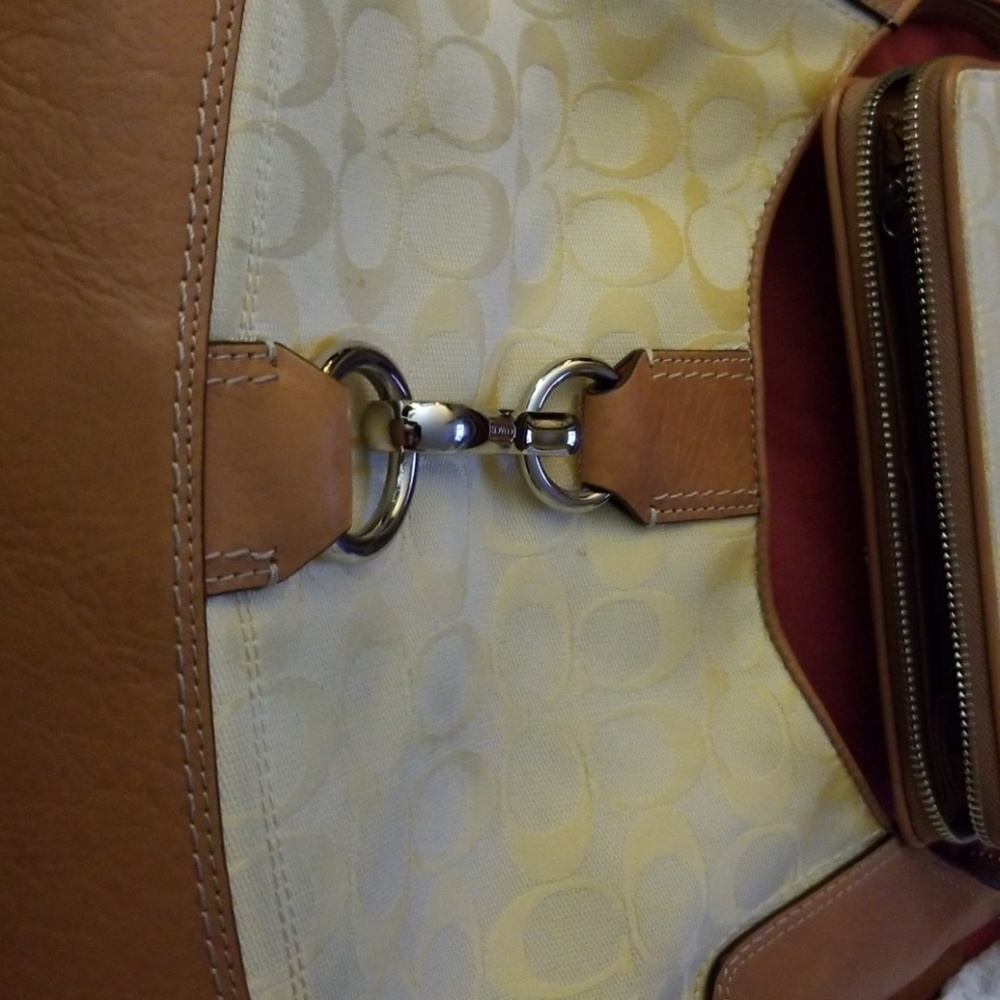 Pocketbook and wallet.